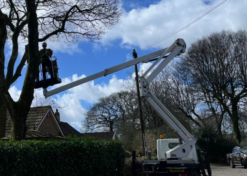 cherry picker hire plymouth